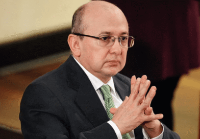 Luis Eduardo Montealegre